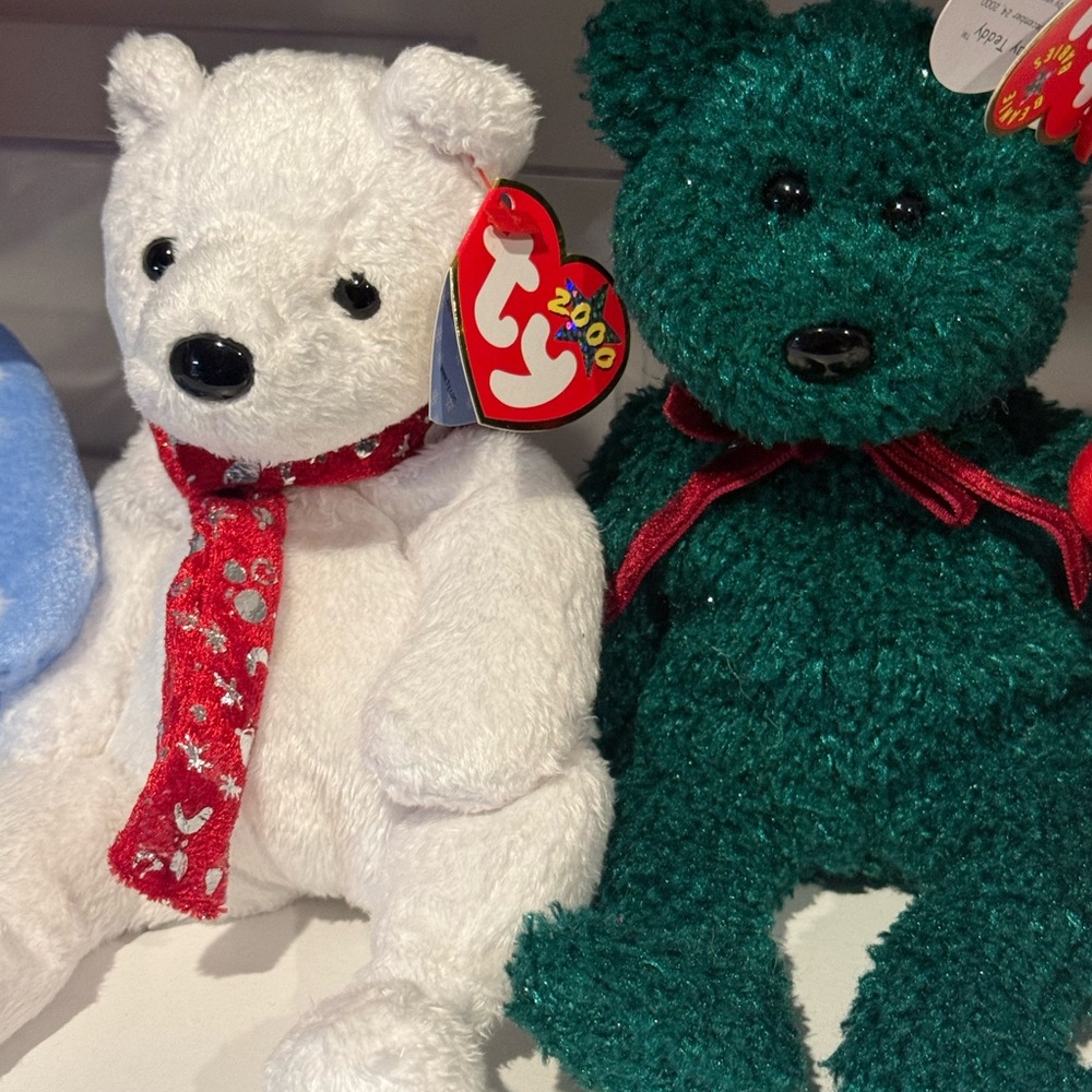 Ty Holiday Beanie Babies Set - Santa plus 1997-2001 Holiday Teddy’s - Picture 3 of 4